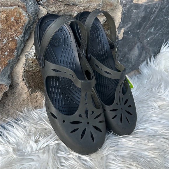 NWT Crocs Carlie Cutout Clog Black Mary Jane Comfort Shoes Women’s 10 - Picture 2 of 7